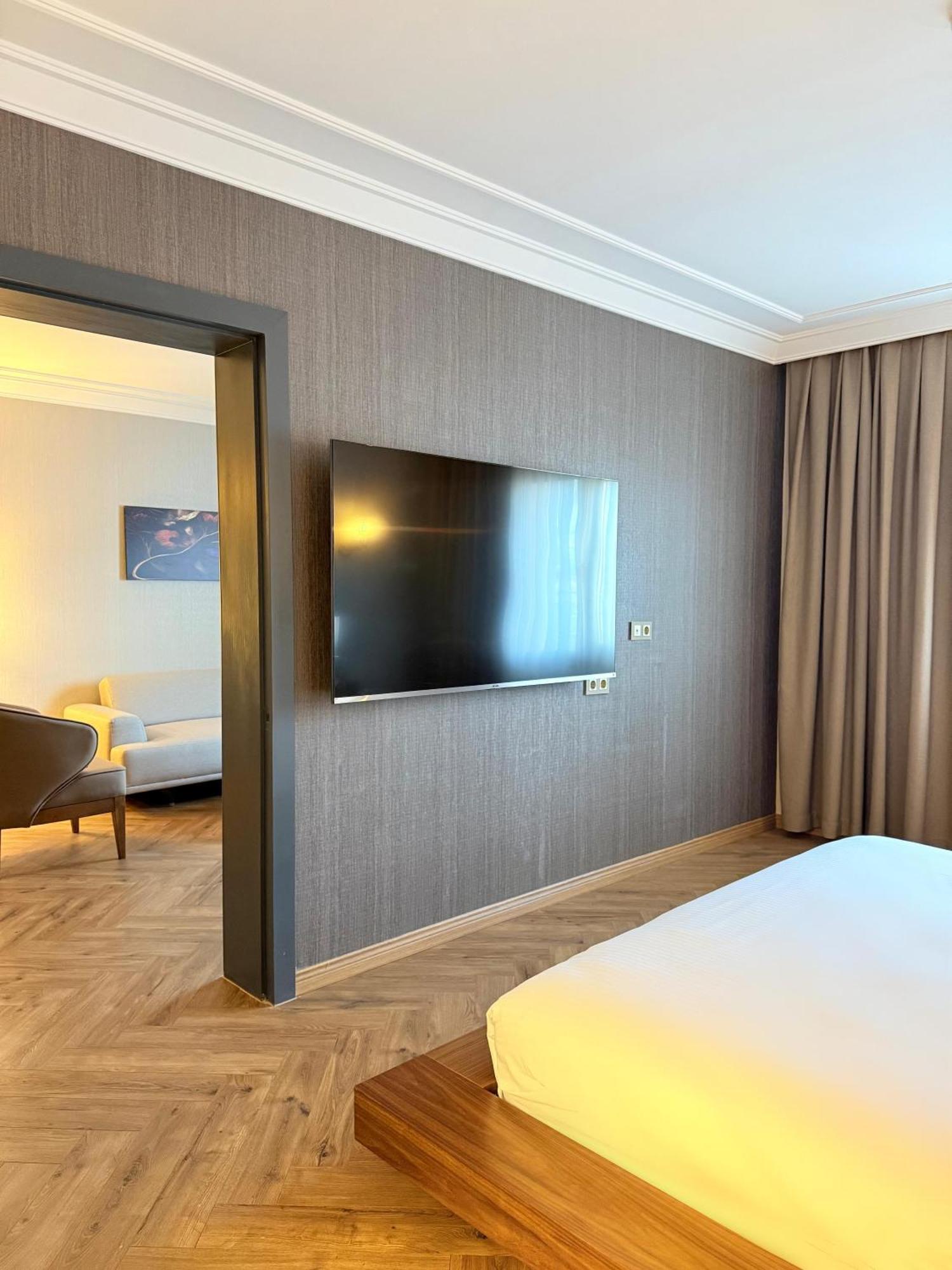 The Yali Konak Hotel Izmir Exterior photo