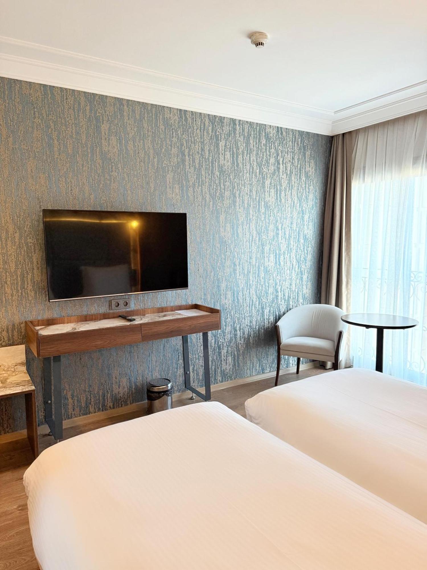 The Yali Konak Hotel Izmir Exterior photo